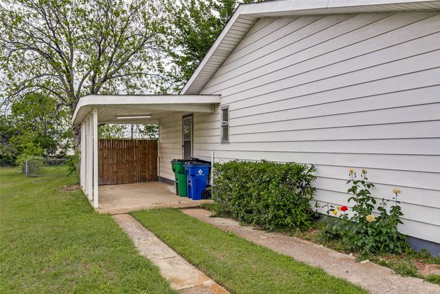 1816 Eden Avenue, Haltom City, TX 76117