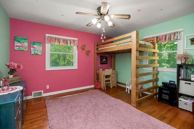 4900 72nd Street, Kansas City, MO 64119