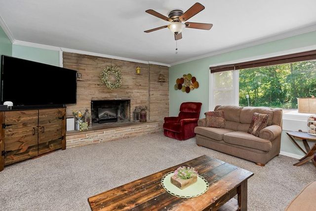 4900 72nd Street, Kansas City, MO 64119