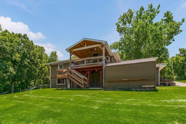 4900 72nd Street, Kansas City, MO 64119