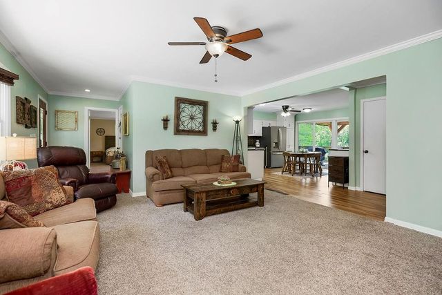 4900 72nd Street, Kansas City, MO 64119