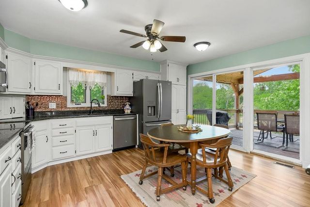 4900 72nd Street, Kansas City, MO 64119