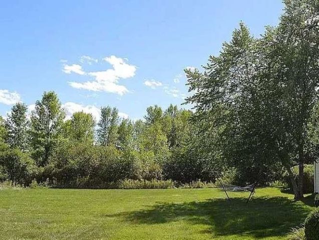 192 South Pointe Drive, South Burlington, VT 05403