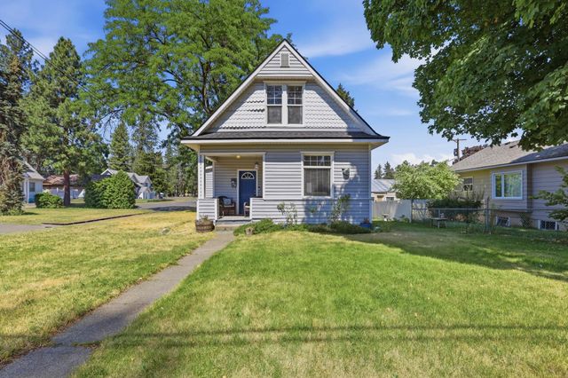 419 B St, Cheney, WA 99004