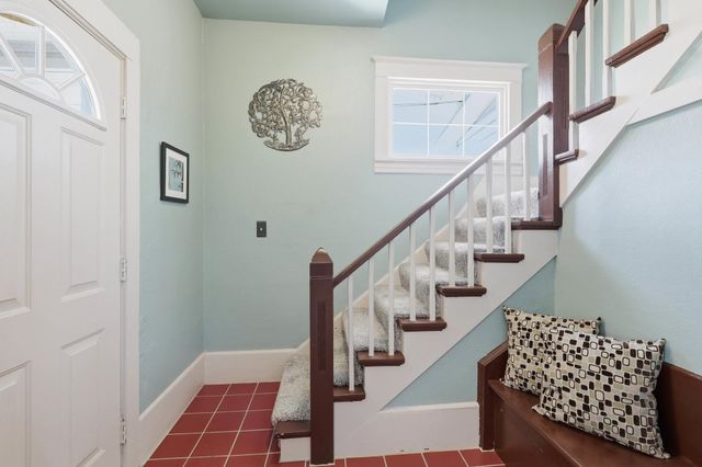 419 B St, Cheney, WA 99004