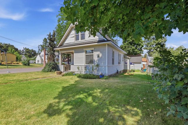 419 B St, Cheney, WA 99004