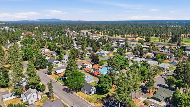 419 B St, Cheney, WA 99004