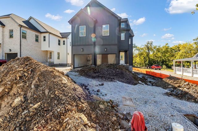 3199A Doak Ave, Nashville, TN 37218