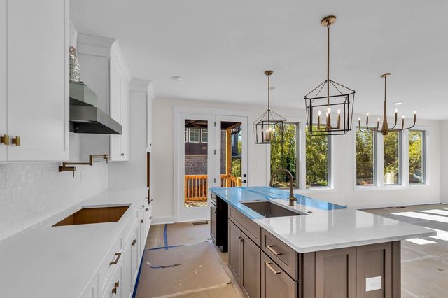 3199A Doak Ave, Nashville, TN 37218