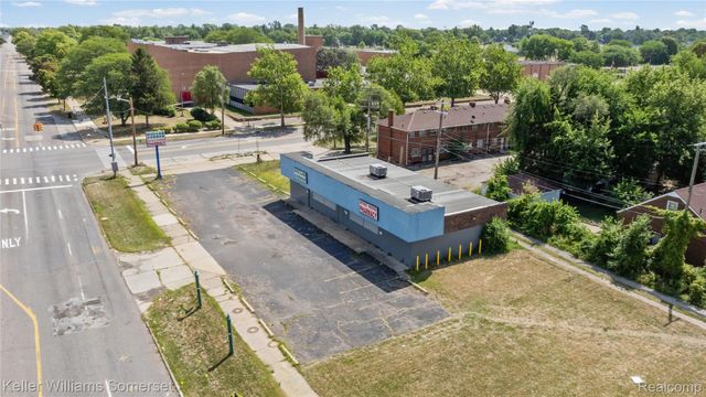 11538 E 7 Mile Road, Detroit, MI 48234