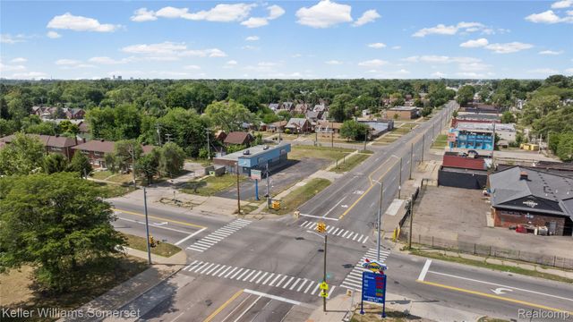 11538 E 7 Mile Road, Detroit, MI 48234