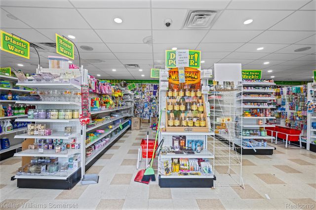 11538 E 7 Mile Road, Detroit, MI 48234