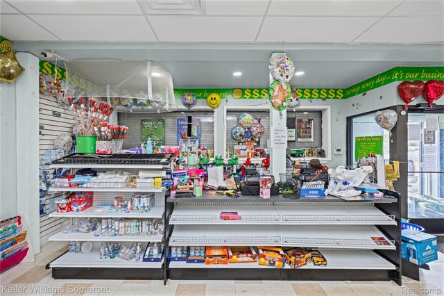 11538 E 7 Mile Road, Detroit, MI 48234