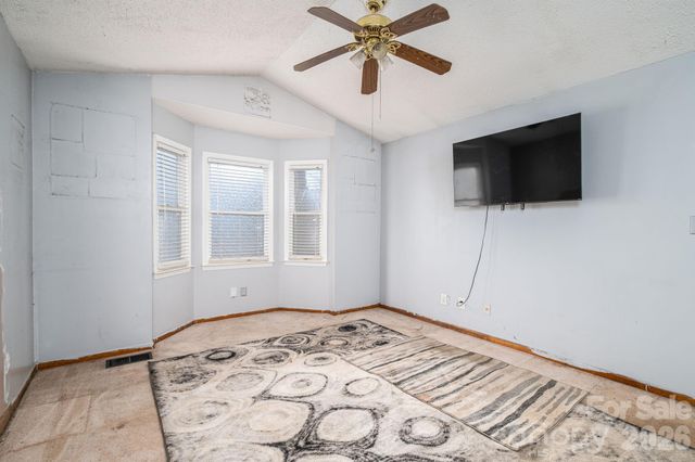 4324 Hickory Hollow Road, Gastonia, NC 28056