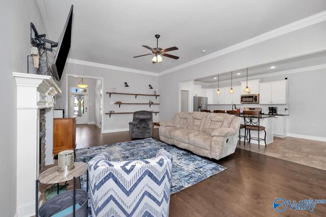 18230 Red Tail Street, Athens, AL 35613