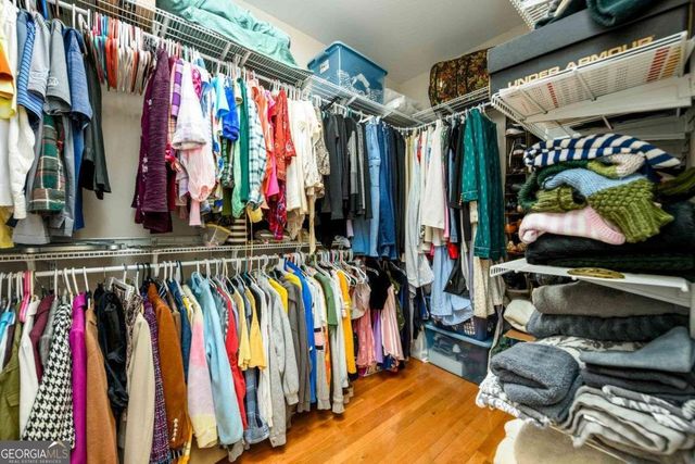 2364 Mossy Branch Drive, Snellville, GA 30078