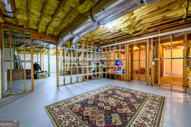 2364 Mossy Branch Drive, Snellville, GA 30078