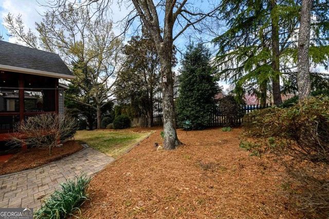 2364 Mossy Branch Drive, Snellville, GA 30078