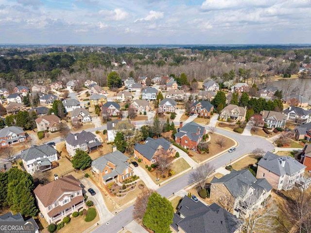 2364 Mossy Branch Drive, Snellville, GA 30078