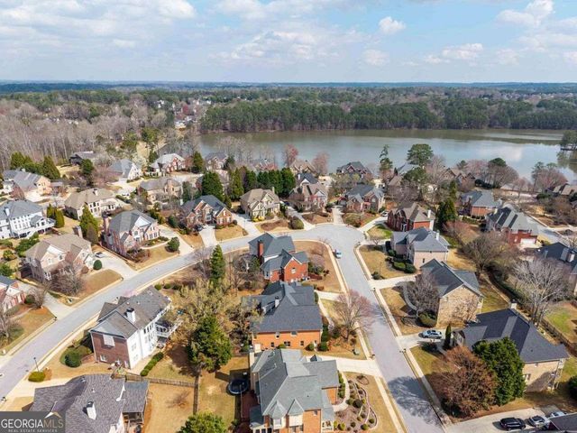 2364 Mossy Branch Drive, Snellville, GA 30078