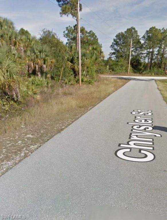 1249 Chrysler ST, LEHIGH ACRES, FL 33974 — photo 3