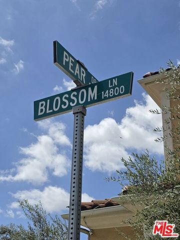 14811 Blossom Lane, Westminster, CA 92683