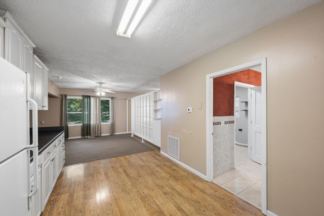 5677 Dividing Ridge Rd, Goodlettsville, TN 37072