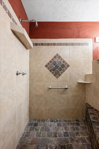 5677 Dividing Ridge Rd, Goodlettsville, TN 37072