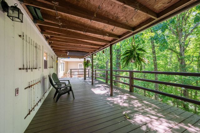 5677 Dividing Ridge Rd, Goodlettsville, TN 37072