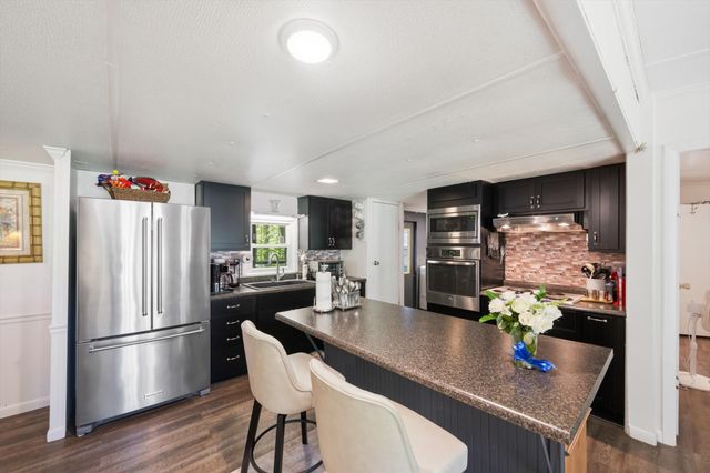 5677 Dividing Ridge Rd, Goodlettsville, TN 37072