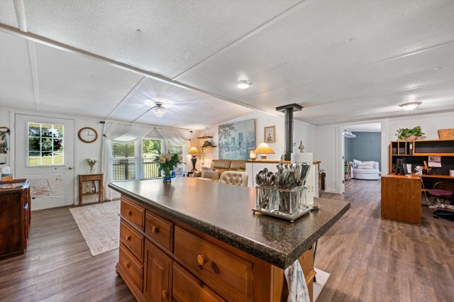 5677 Dividing Ridge Rd, Goodlettsville, TN 37072
