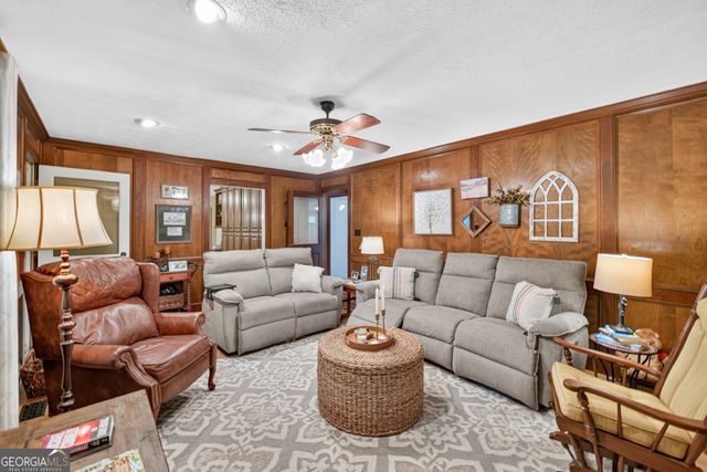 2638 Colony Circle, Snellville, GA 30078