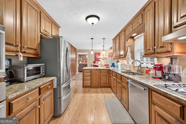 2638 Colony Circle, Snellville, GA 30078