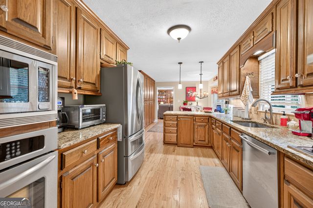 2638 Colony Circle, Snellville, GA 30078