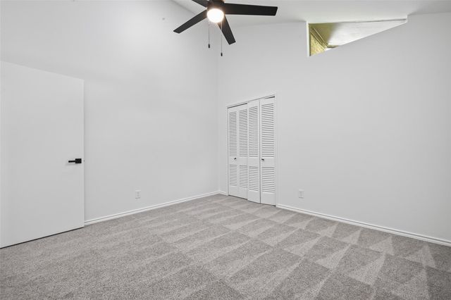 5830 Yarwell Drive, Houston, TX 77096