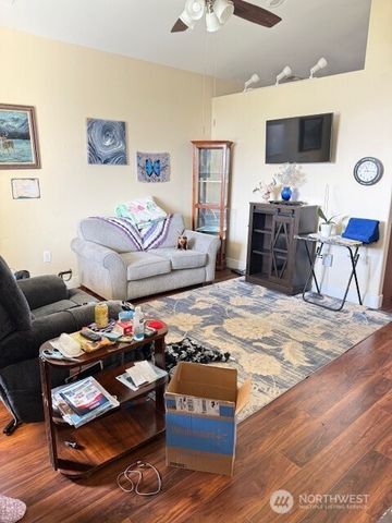 27 S Ginko Street, Soap Lake, WA 98851