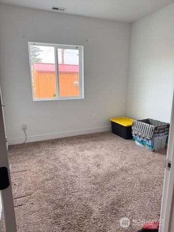 27 S Ginko Street, Soap Lake, WA 98851