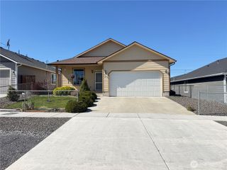27 S Ginko Street, Soap Lake, WA 98851