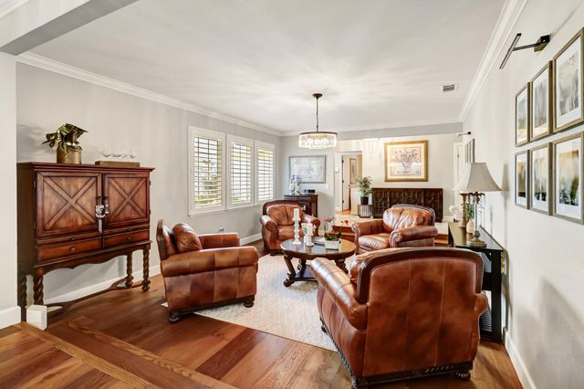 5109 Oak Point Way, Fair Oaks, CA 95628