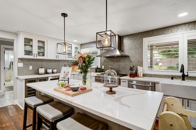 5109 Oak Point Way, Fair Oaks, CA 95628