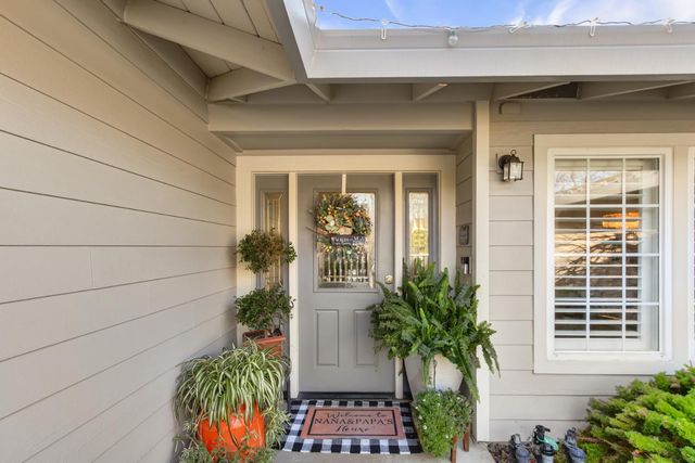 5109 Oak Point Way, Fair Oaks, CA 95628