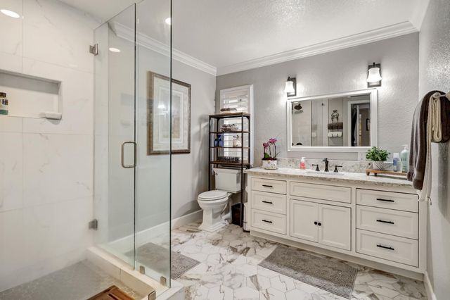 5109 Oak Point Way, Fair Oaks, CA 95628