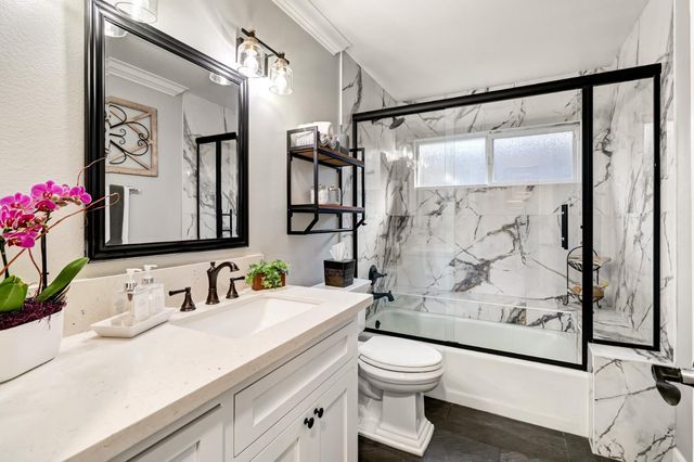 5109 Oak Point Way, Fair Oaks, CA 95628