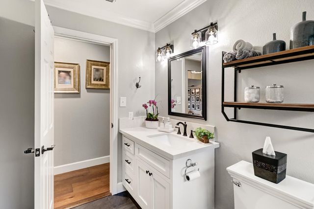 5109 Oak Point Way, Fair Oaks, CA 95628