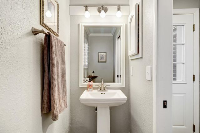 5109 Oak Point Way, Fair Oaks, CA 95628