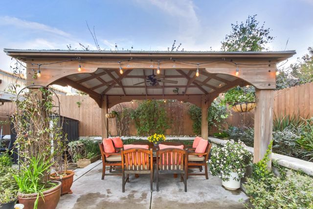 5109 Oak Point Way, Fair Oaks, CA 95628