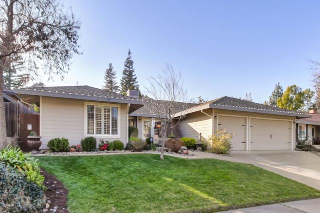 5109 Oak Point Way, Fair Oaks, CA 95628