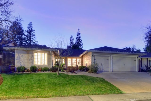 5109 Oak Point Way, Fair Oaks, CA 95628