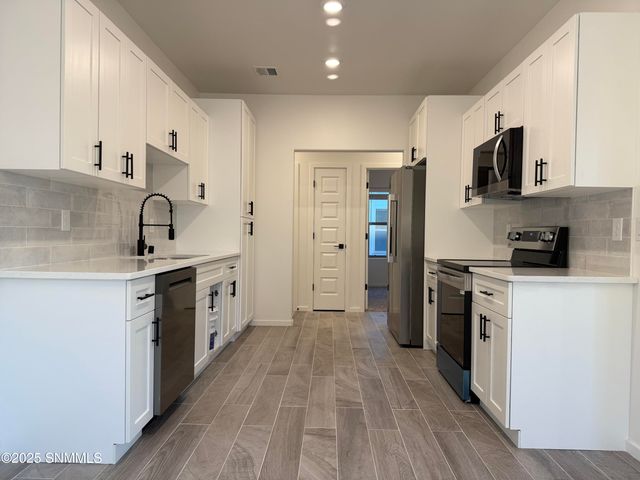 7688 Alila Way, Las Cruces, NM 88012