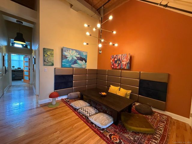 33 mechanic Street 203, Windsor, CT 06095